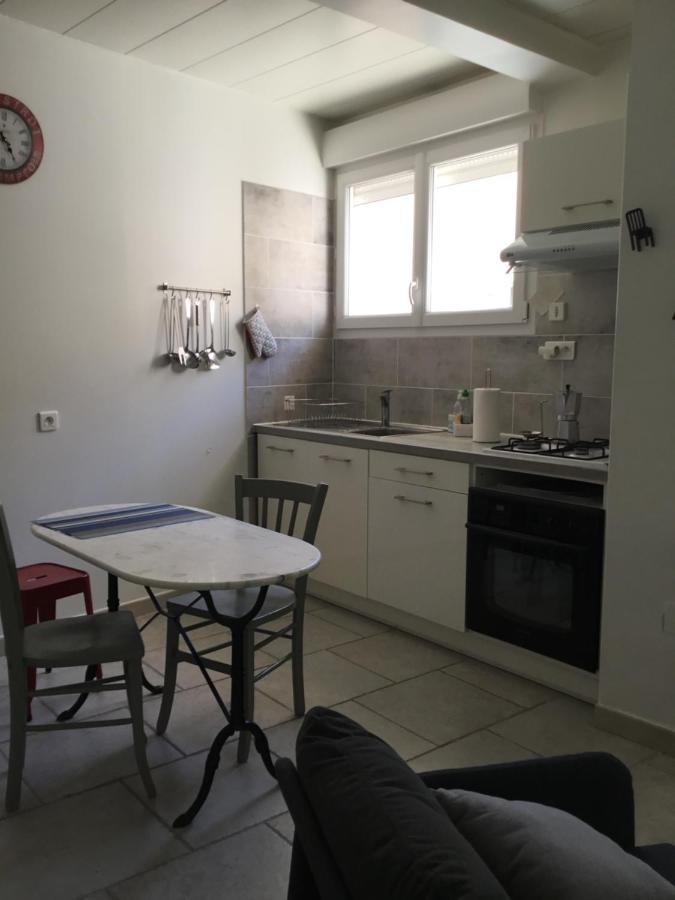 Agreable Maison De Village Provencal Volx Luaran gambar